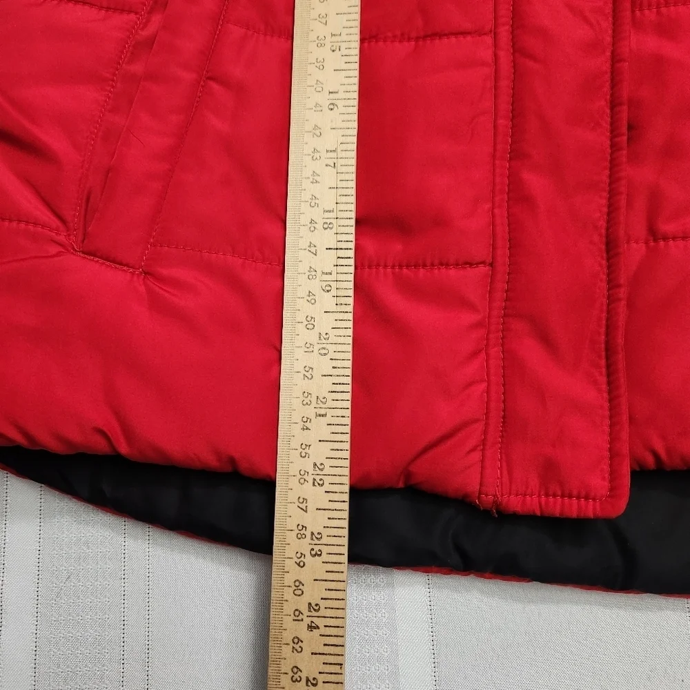 3/$25 CHAPS reversable red black Puffer Vest womens Medium